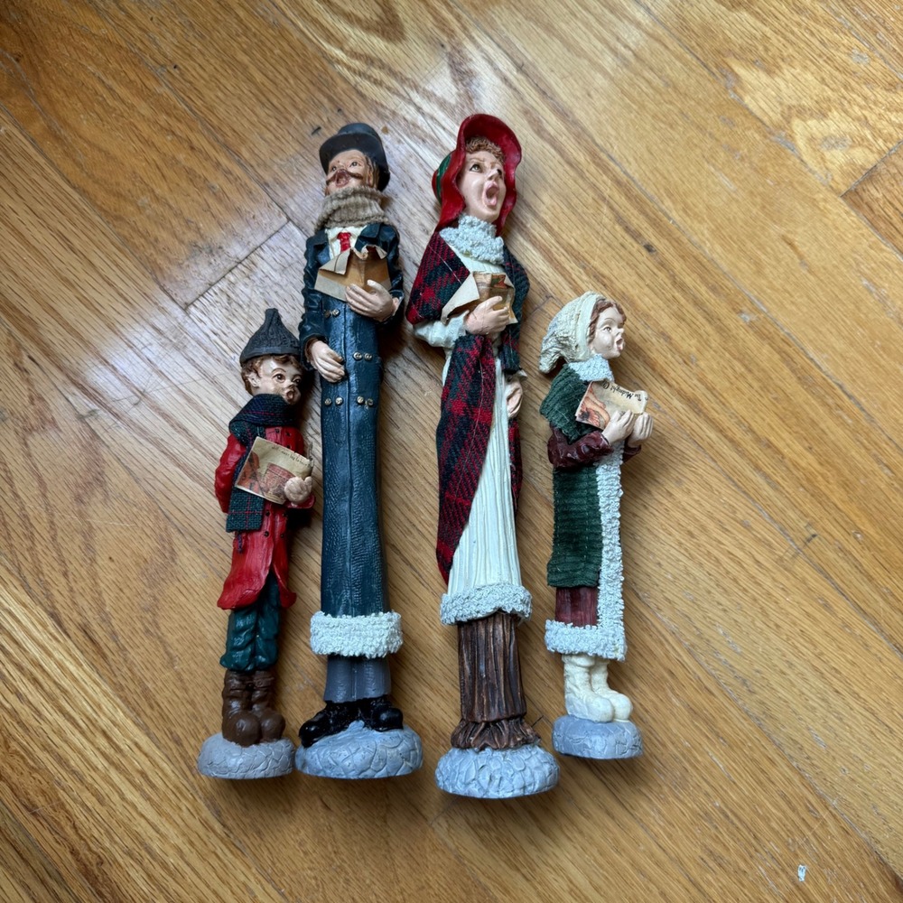Christmas Carolers Figurines Set of 4 Victorian Dickens Style Holiday Decor